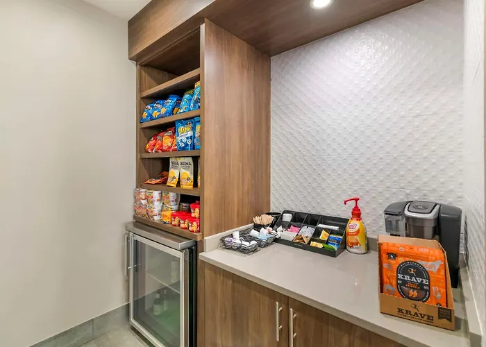 Hilton Garden Inn Portland Airport